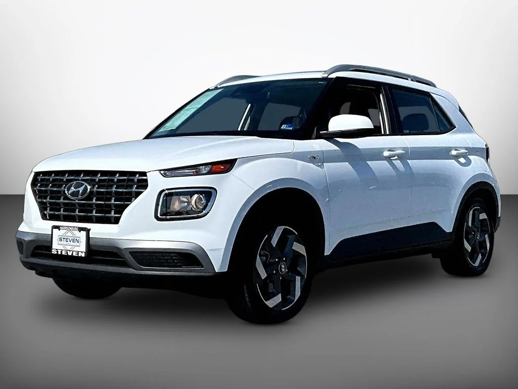 Certified Used 2022 White Hyundai SEL image 3