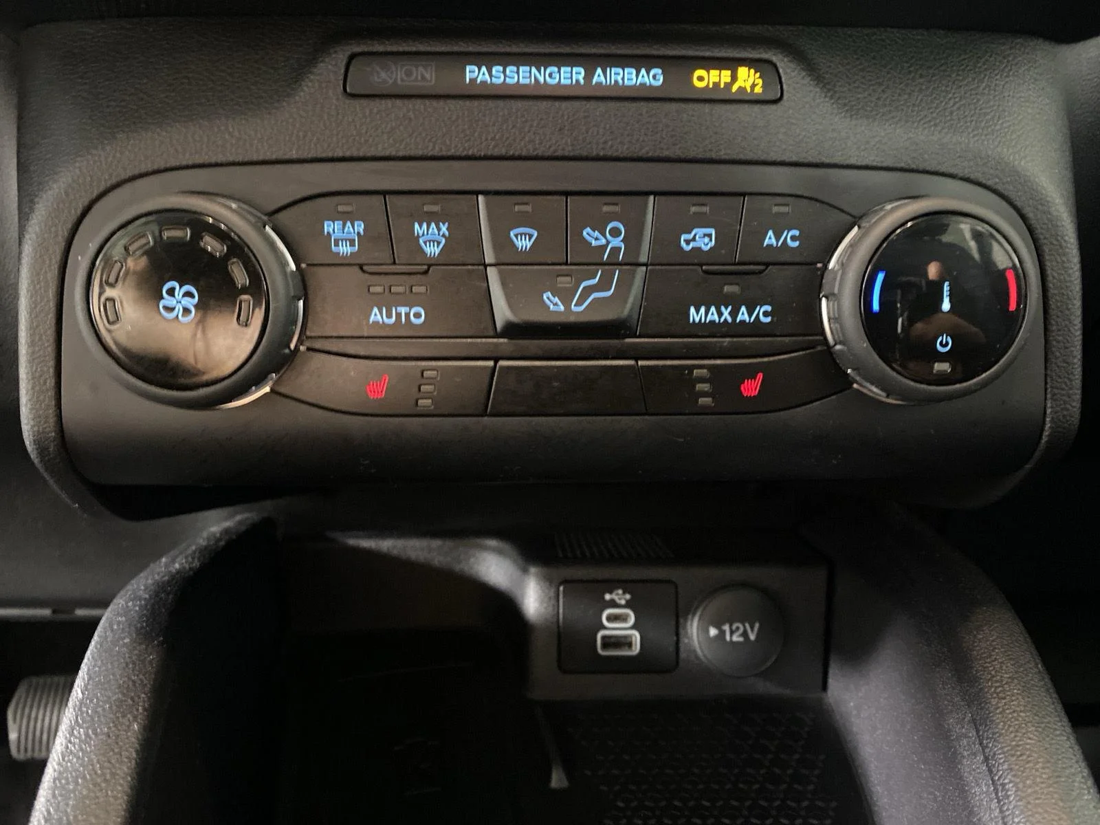 Used 2024 Robins Egg Blue Ford Heritage image 19