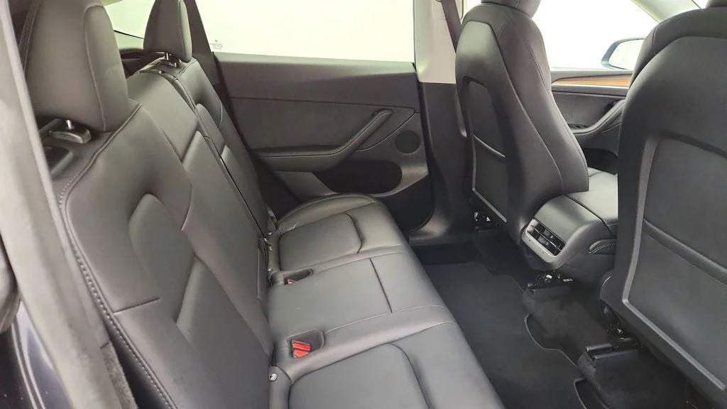Used 2024 Stealth Grey Tesla RWD *Ltd Avail* image 28