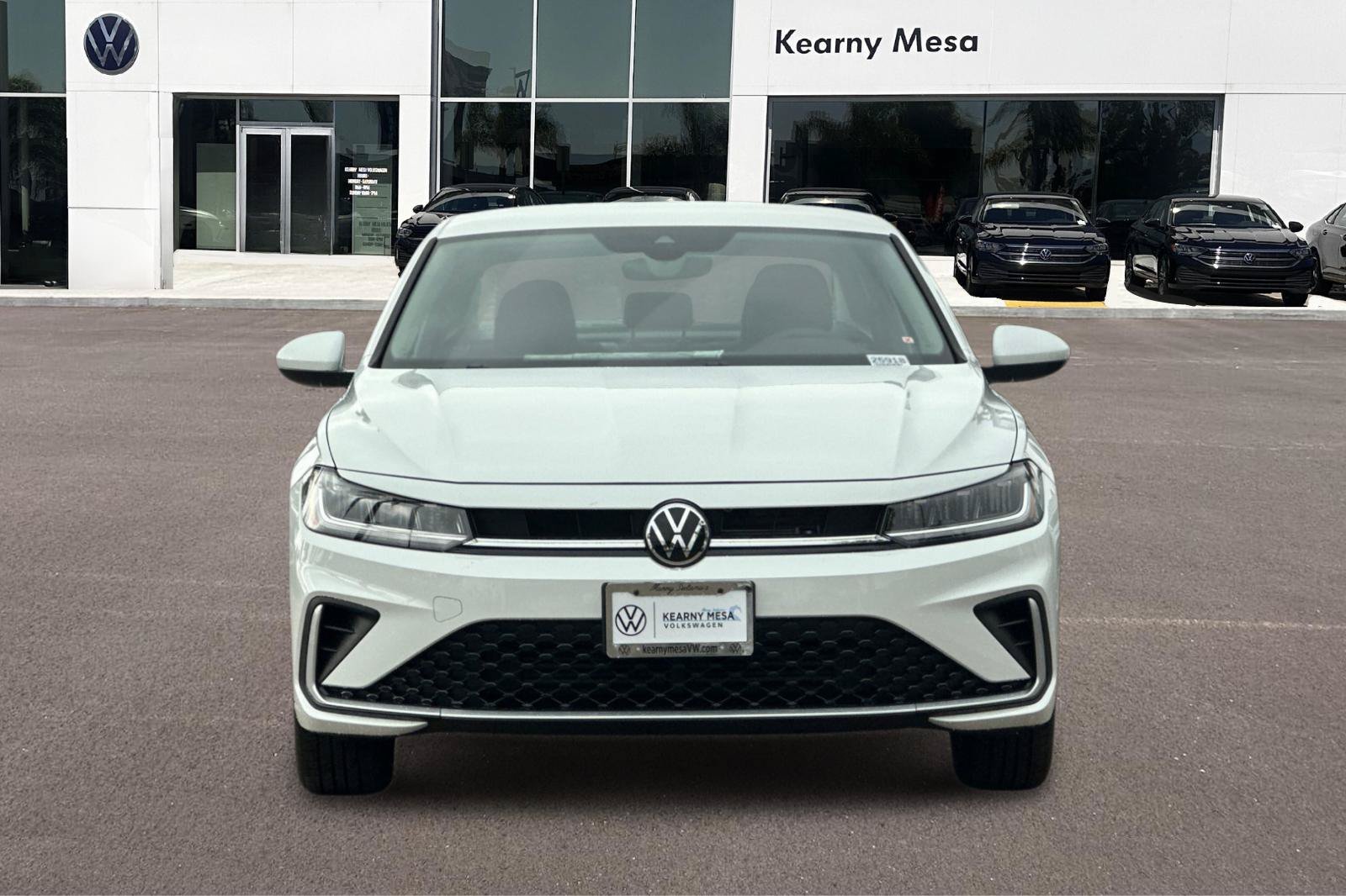 New 2027 Pure White Volkswagen 1.5T S image 9