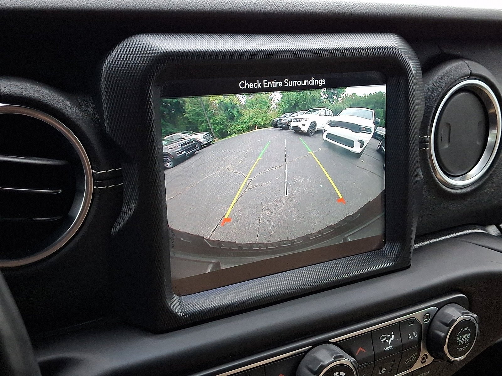 Certified Used 2019 Ocean Blue Metallic Clearcoat Jeep Sahara image 19