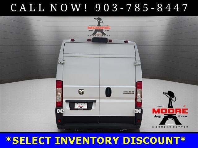 New 2026 Bright White Clearcoat RAM Tradesman image 6