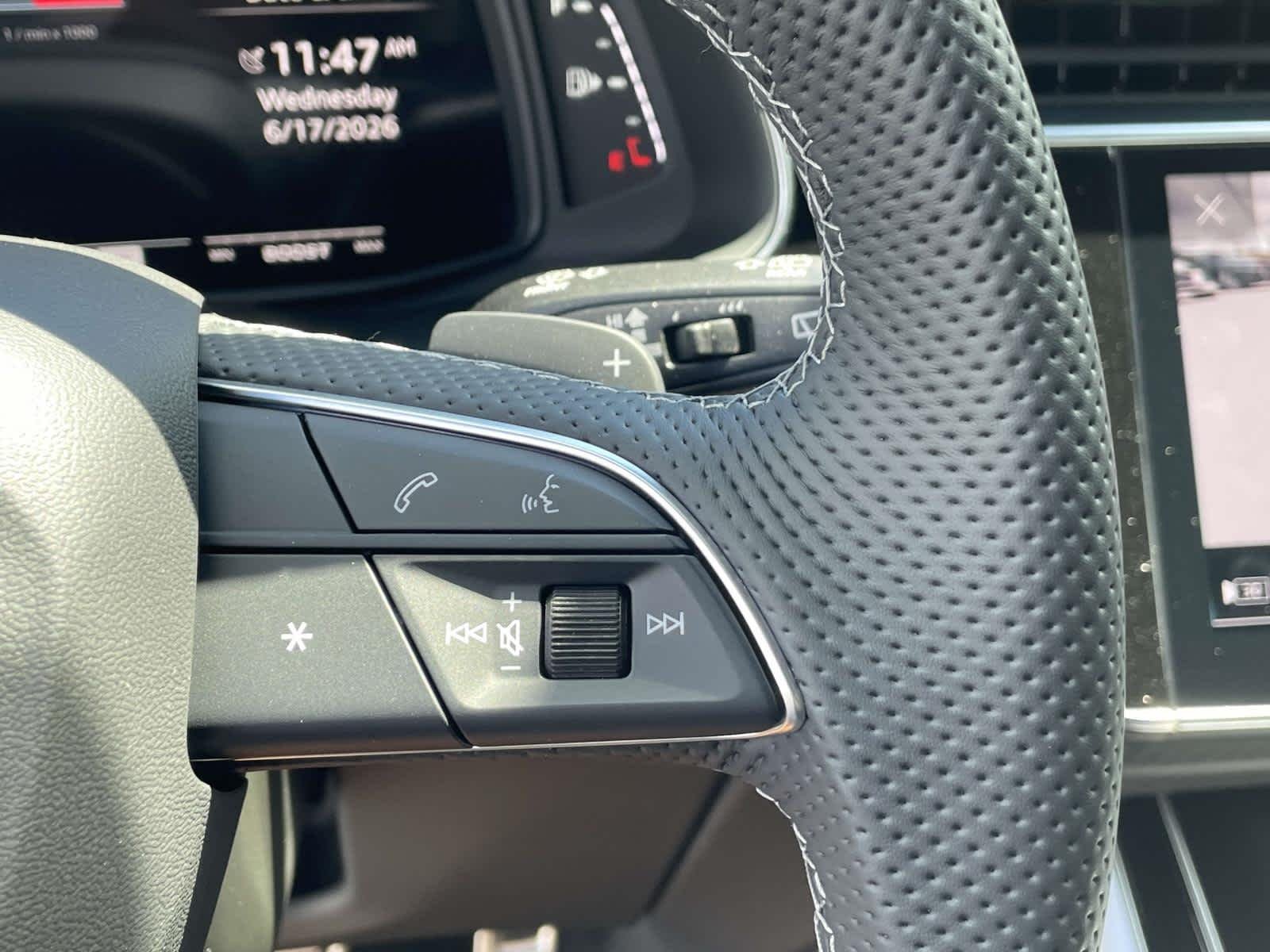 New 2026 0E0E/Black Audi Premium Plus image 42