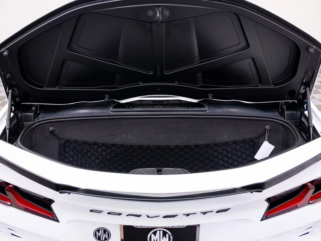 Used 2024 White Chevrolet E-Ray image 32