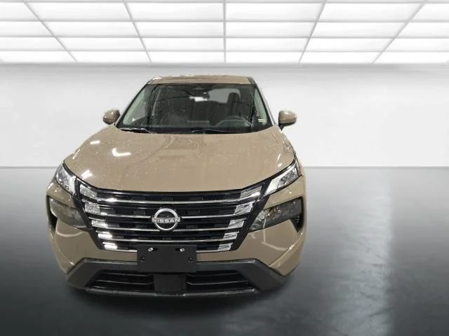 Used 2024 Beige/tan Nissan SV image 9