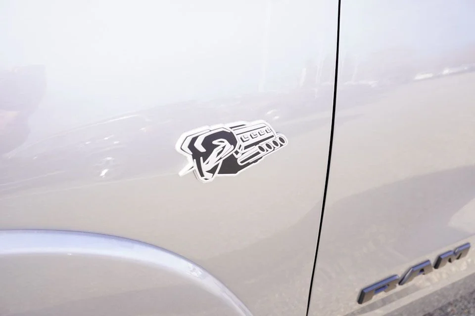 New 2026 Billet Silver Metallic Clear-Coat Exterior Paint RAM Big Horn image 10