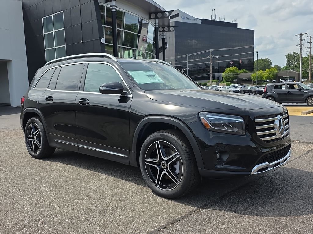 New 2026 Black Mercedes-Benz GLB 250 image 7