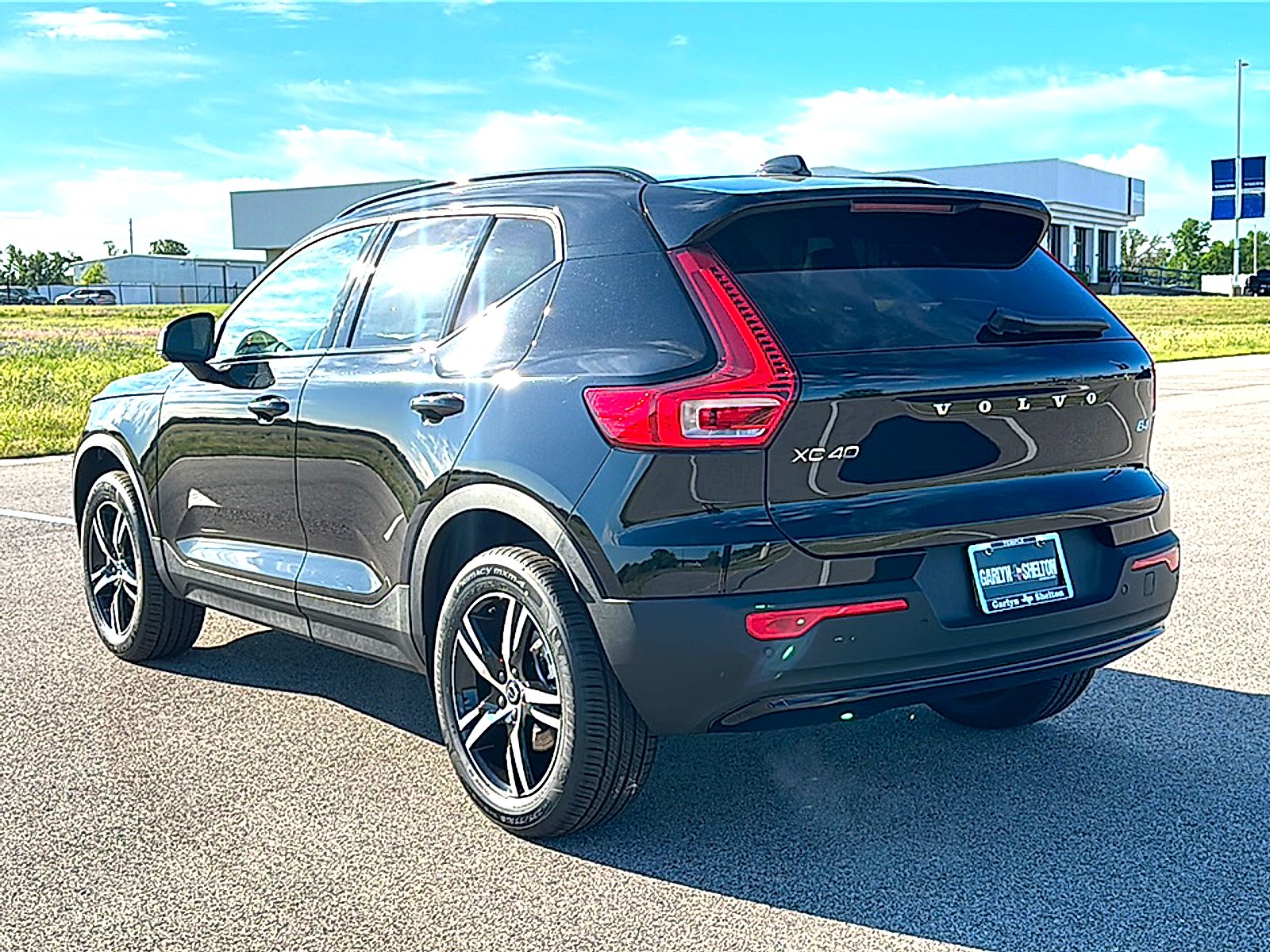 New 2026 Onyx Black Volvo Core image 6