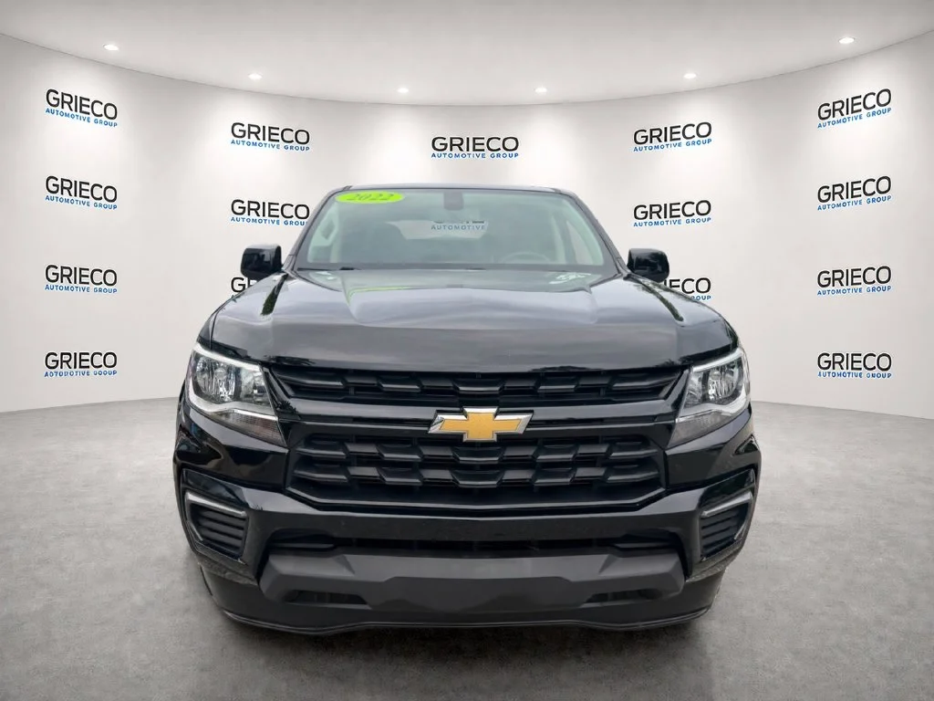 Used 2022 Black Chevrolet LT image 2