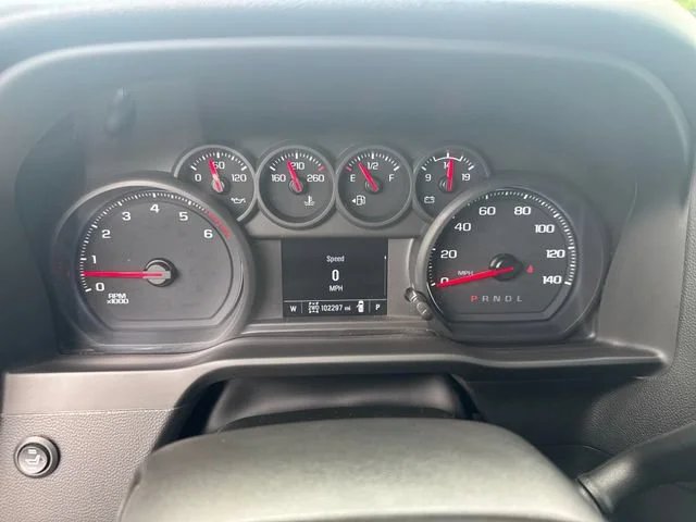 Used 2024 Summit White Chevrolet Custom image 18