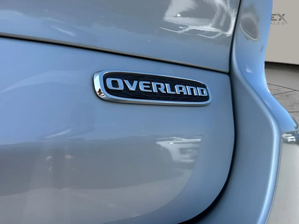 Used 2021 Silver Jeep Overland image 35