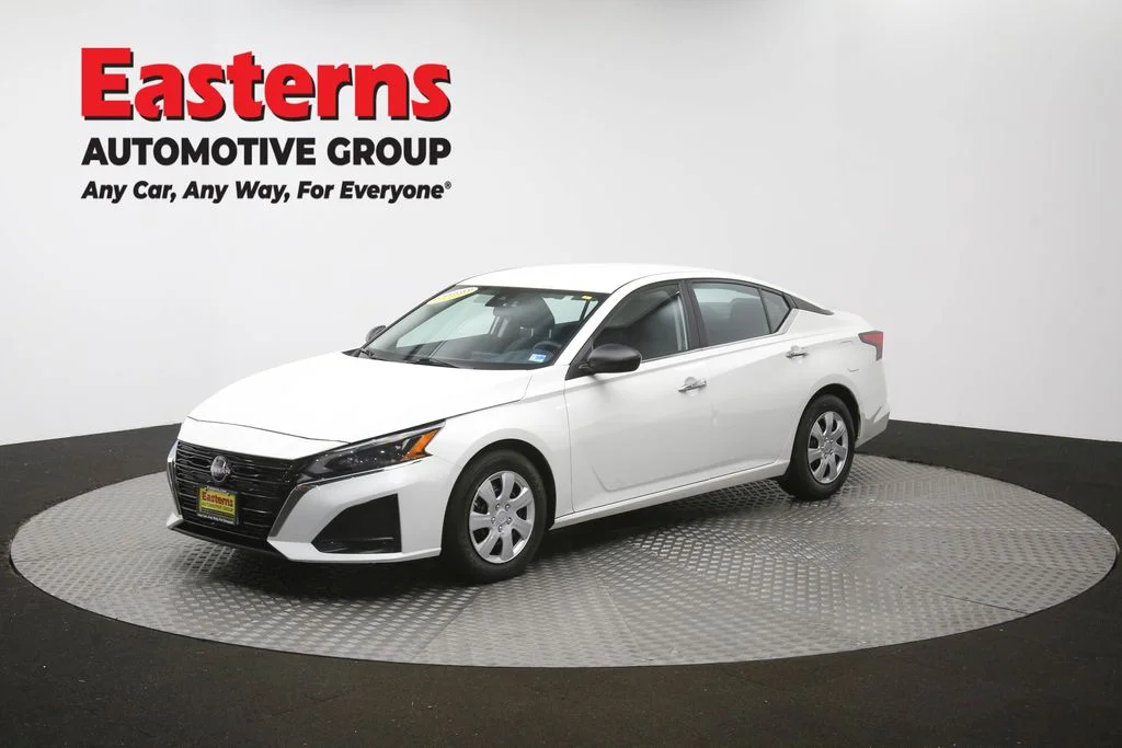 Used 2024 White Nissan 2.5 S image 54