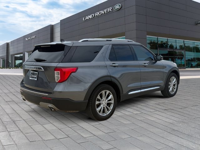 Used 2021 Gray Ford Limited image 5