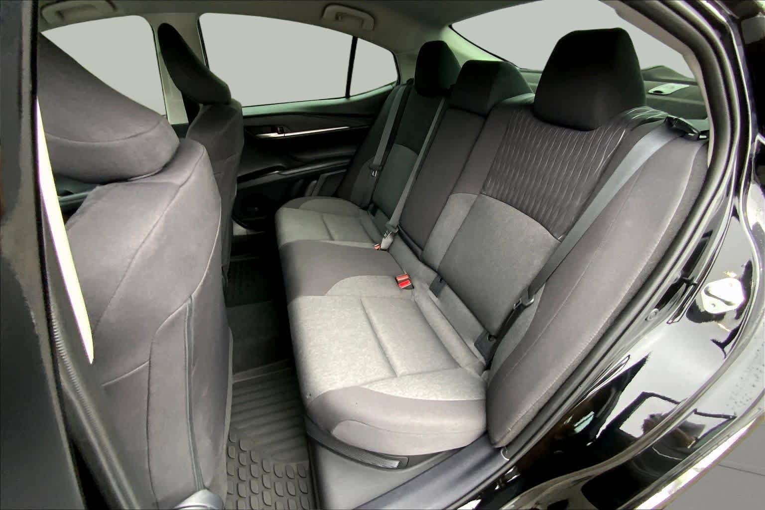 Used 2025 Midnight Black Metallic Toyota LE image 19