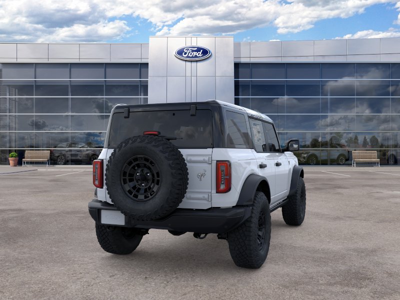 New 2026 Oxford White Ford Badlands® image 8