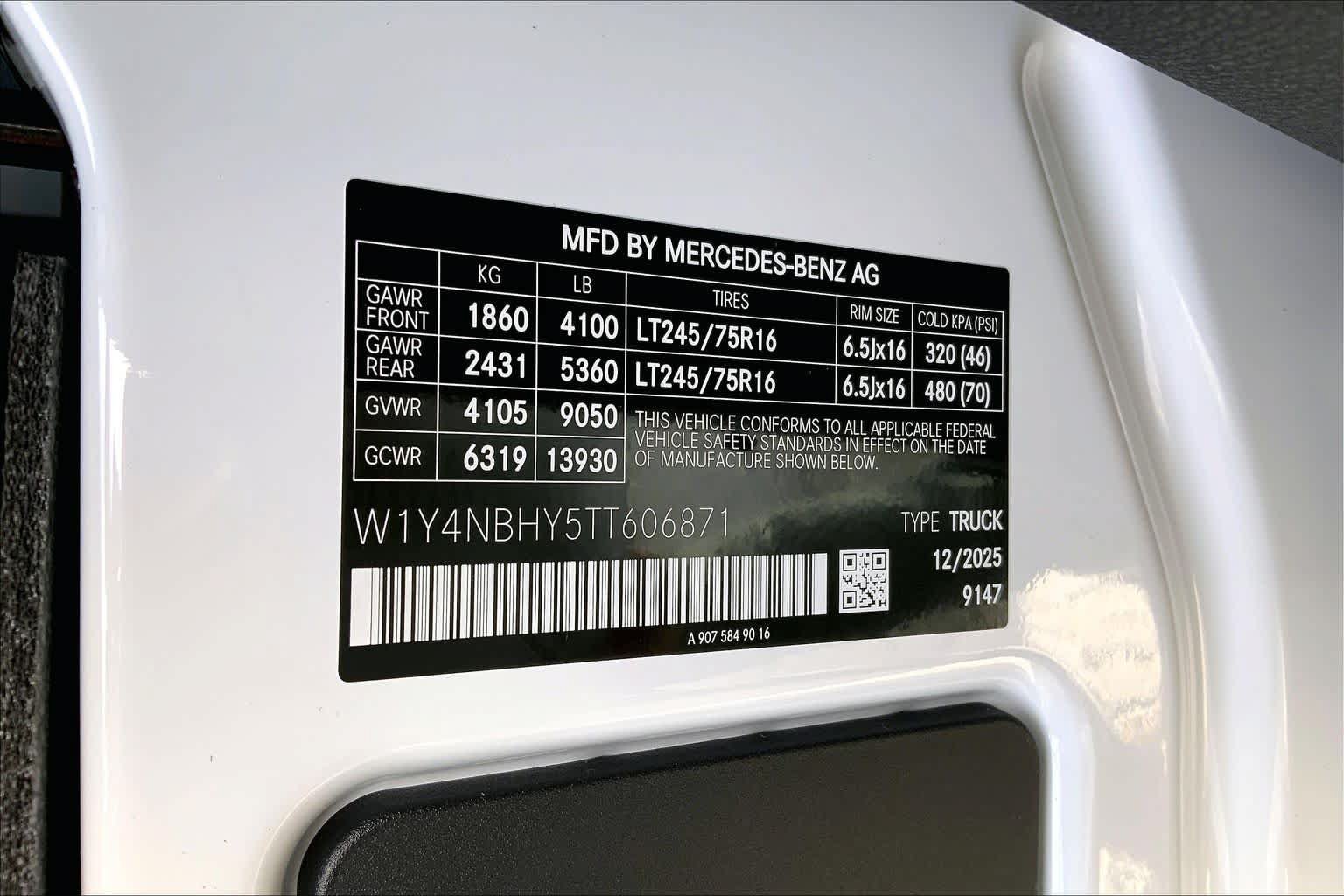 New 2026 Arctic White Mercedes-Benz  image 26