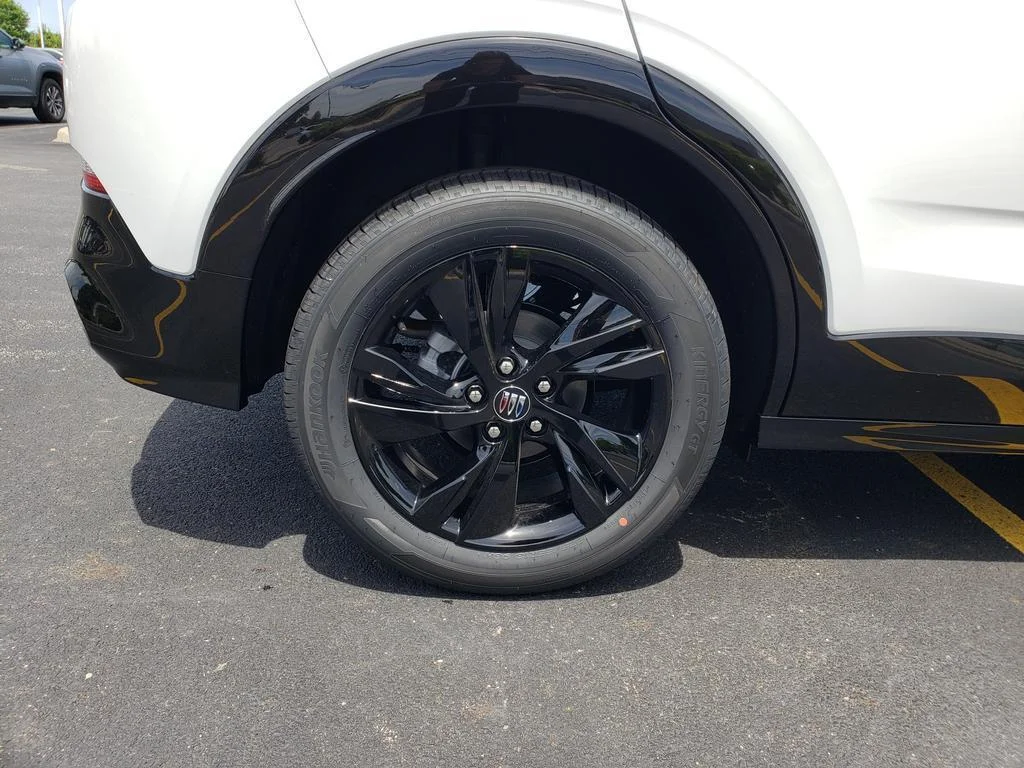 2026 Buick Encore GX Sport Touring - Photo 16