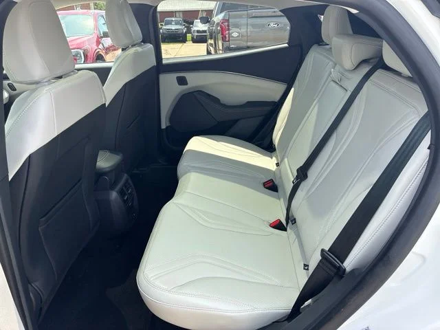 Certified Used 2023 Star White Ford Premium image 20