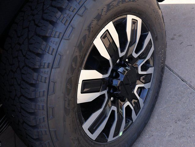 New 2026 Titanium Rush Metallic GMC Denali Ultimate image 46