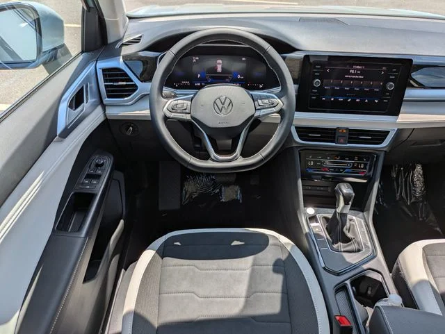 New 2026 Silver Volkswagen 1.5T SE image 16