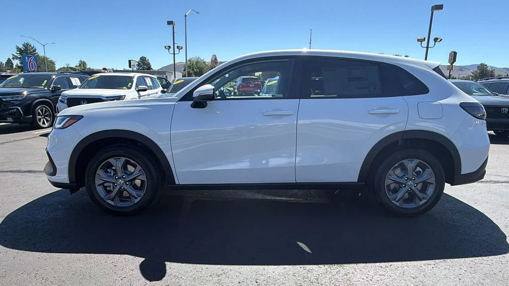 New 2027 Platinum White Pearl Honda LX image 6