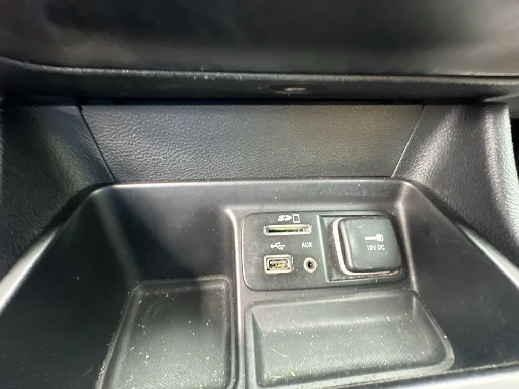 Used 2017 White Jeep Limited image 7