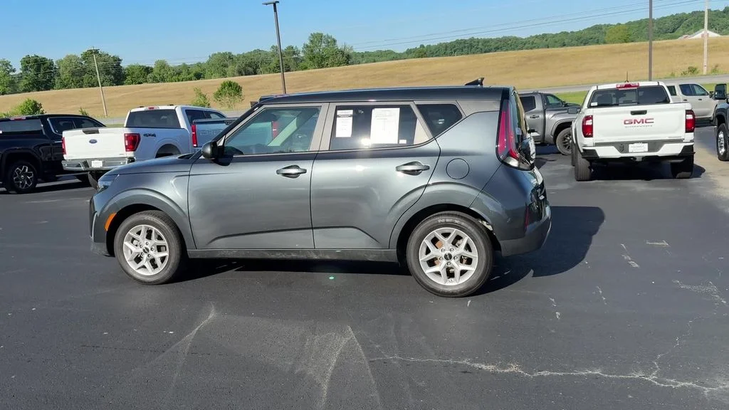 Used 2025 Gray Kia LX image 4