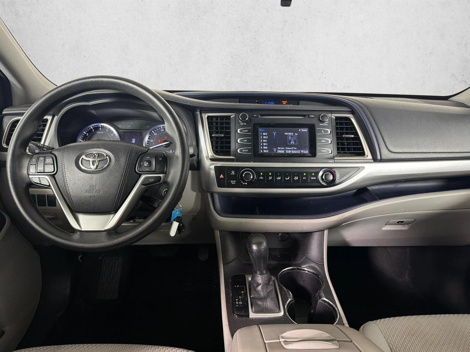 Used 2016 Predawn Gray Mica Toyota LE image 22