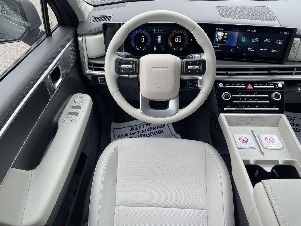 New 2027 Gray Hyundai SE FWD image 12