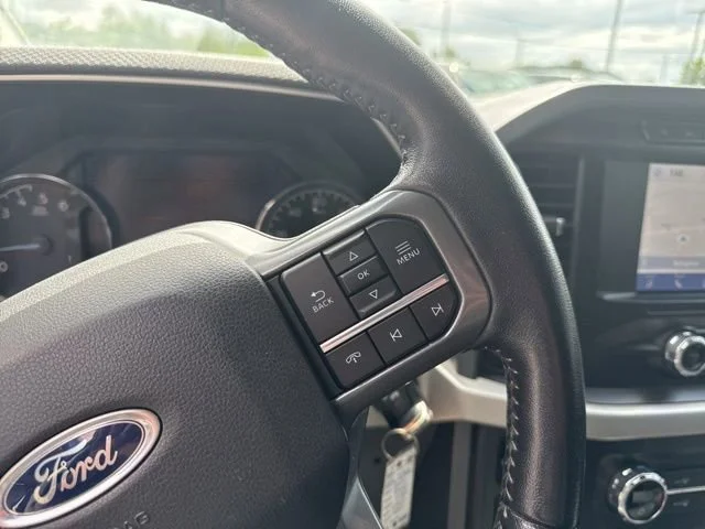 Used 2021 Oxford White Ford XLT image 22