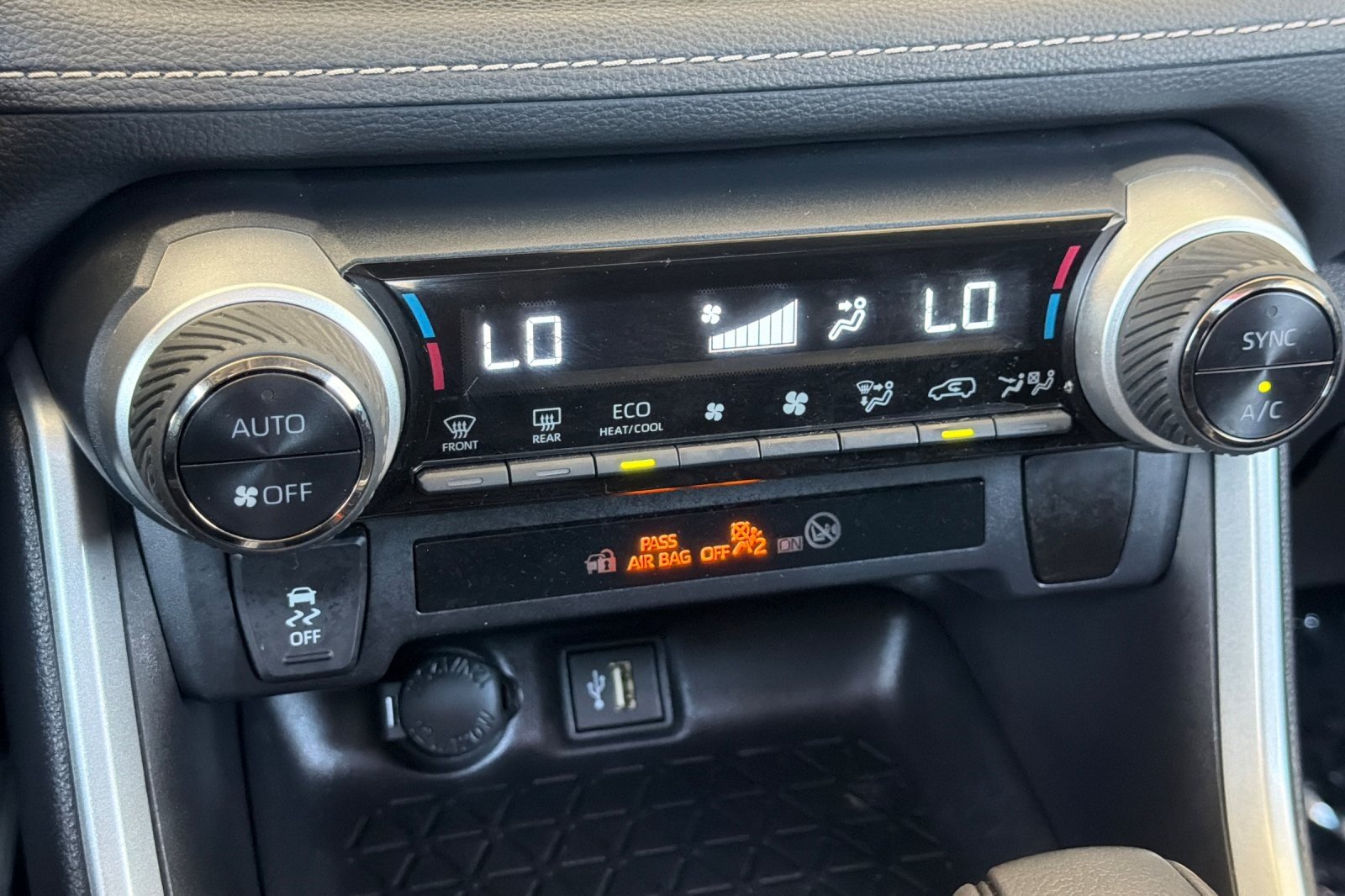 Certified Used 2024 Midnight Black Metallic Toyota Hybrid XLE image 19