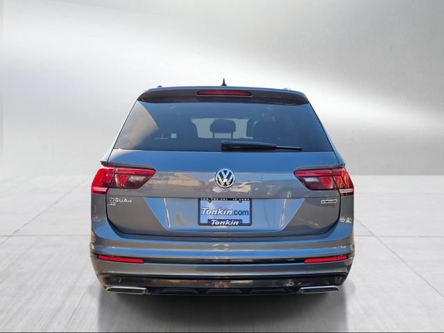 Used 2021 Platinum Gray Metallic Volkswagen 2.0T SE R-Line Black image 4