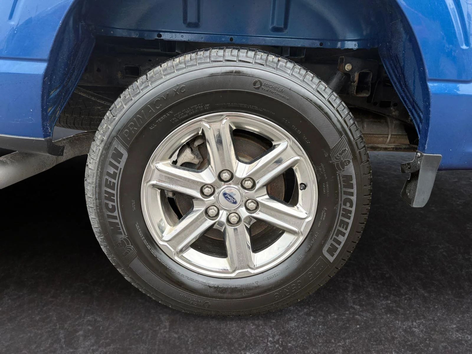 Used 2024 Atlas Blue Ford XLT image 27