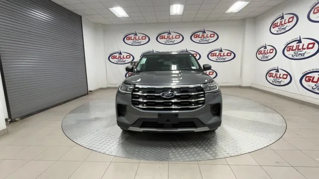 New 2026 Carbonized Gray Metallic Ford Active image 3