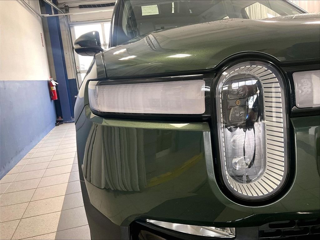 Used 2023 Green Rivian Adventure image 34