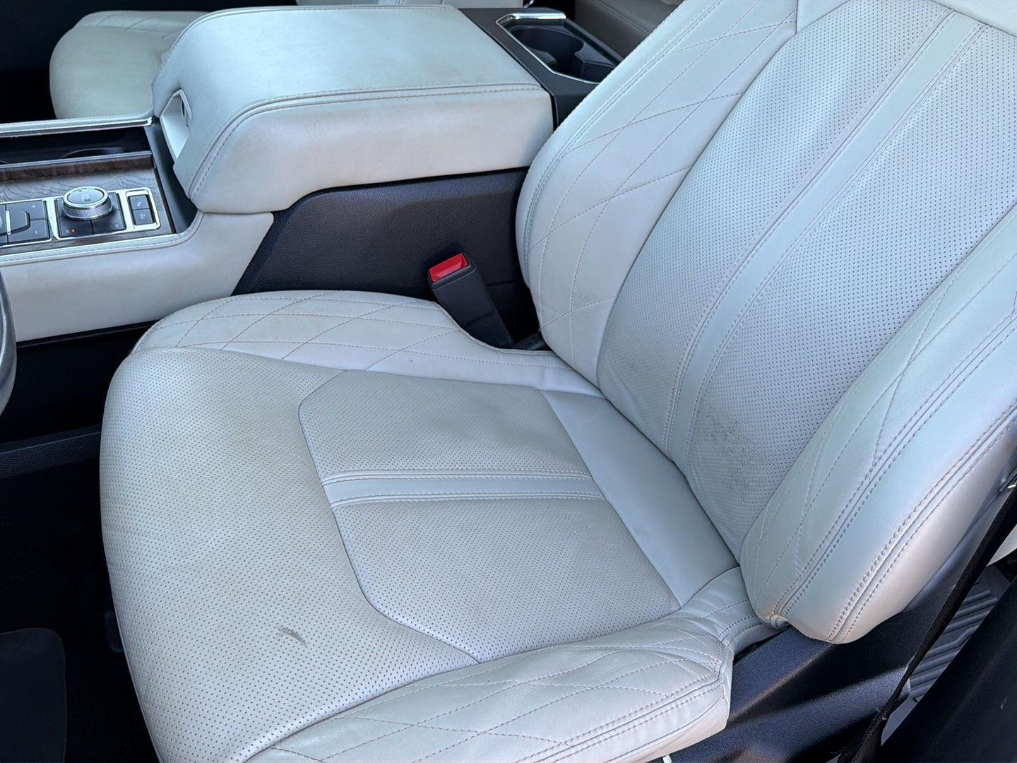 Used 2021 Star White Metallic Tri-Coat Ford Platinum image 36