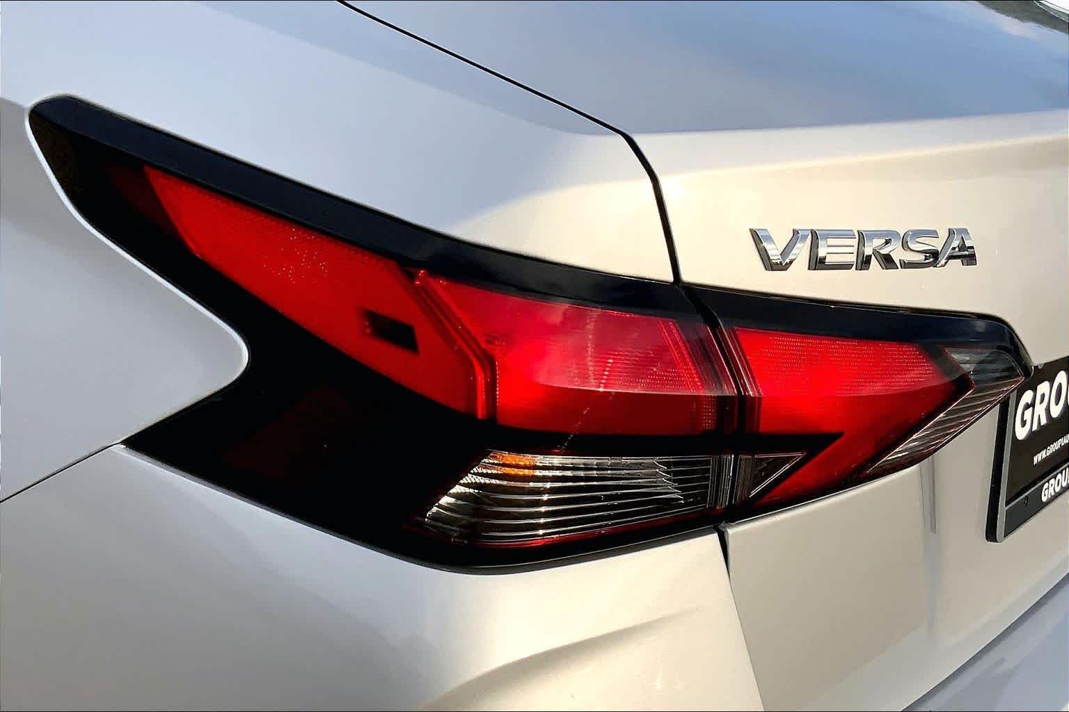 Used 2025 Brilliant Silver Metallic Nissan SV image 27