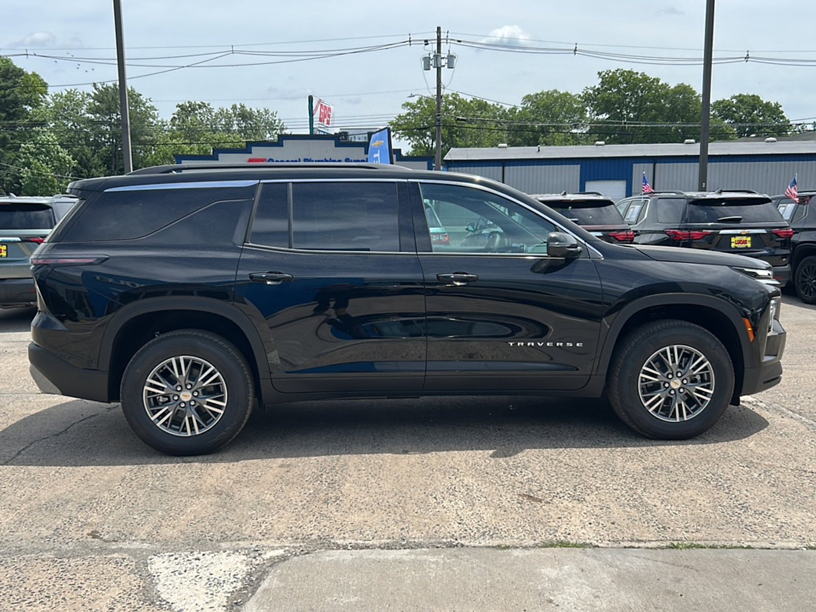2026 Chevrolet Traverse LT - Photo 6