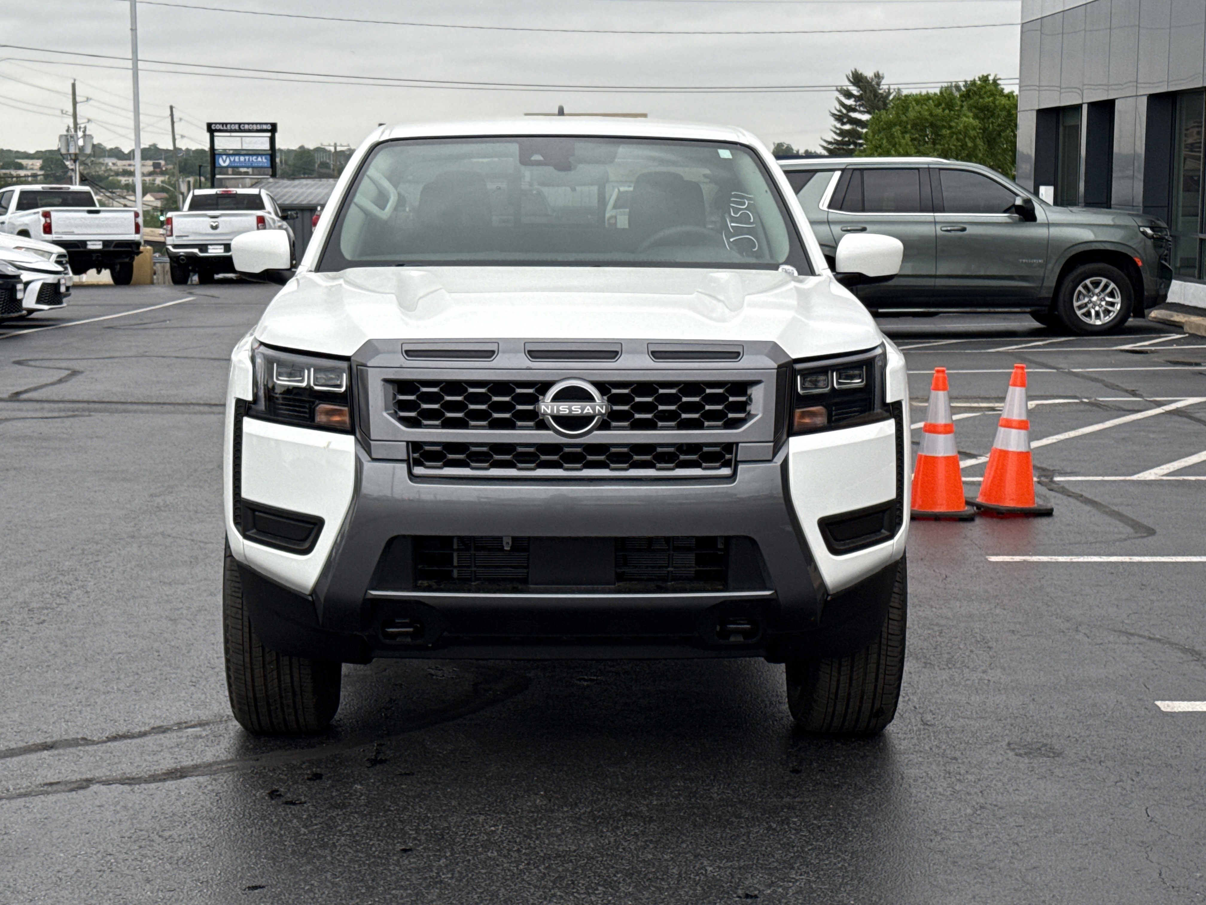 New 2026 Glacier White Nissan Crew Cab SV image 12