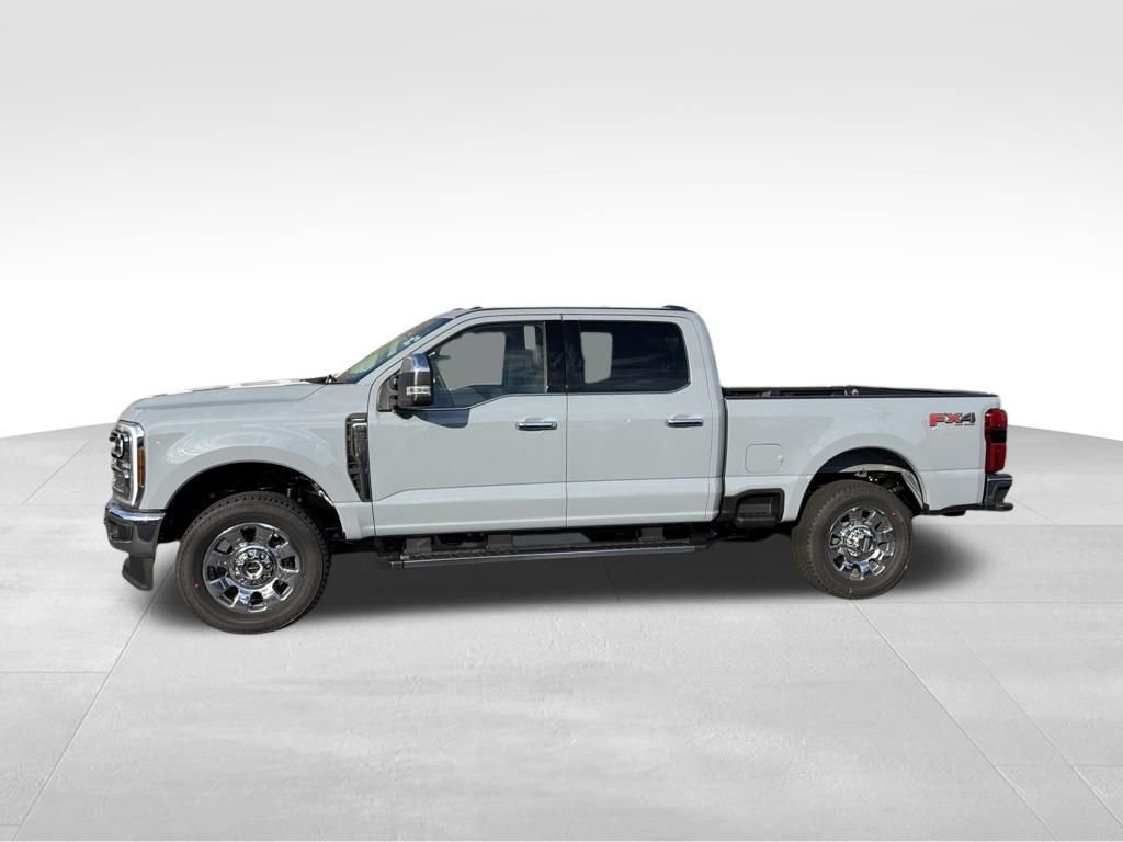 New 2026 Glacier Gray Metallic Tri-Coat Ford F-250® Lariat® image 24