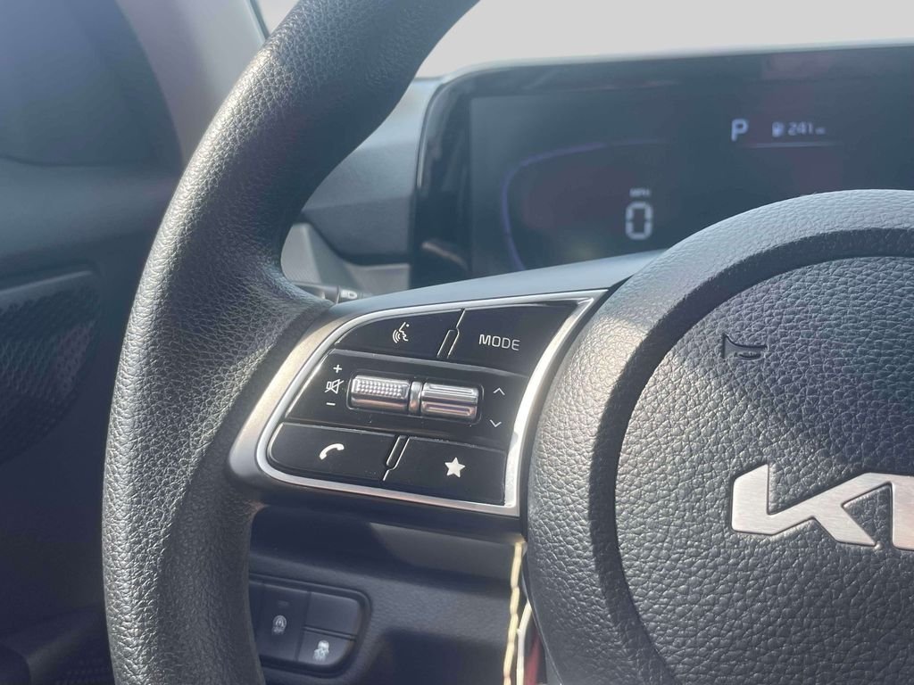 Used 2024 White Kia LX image 20