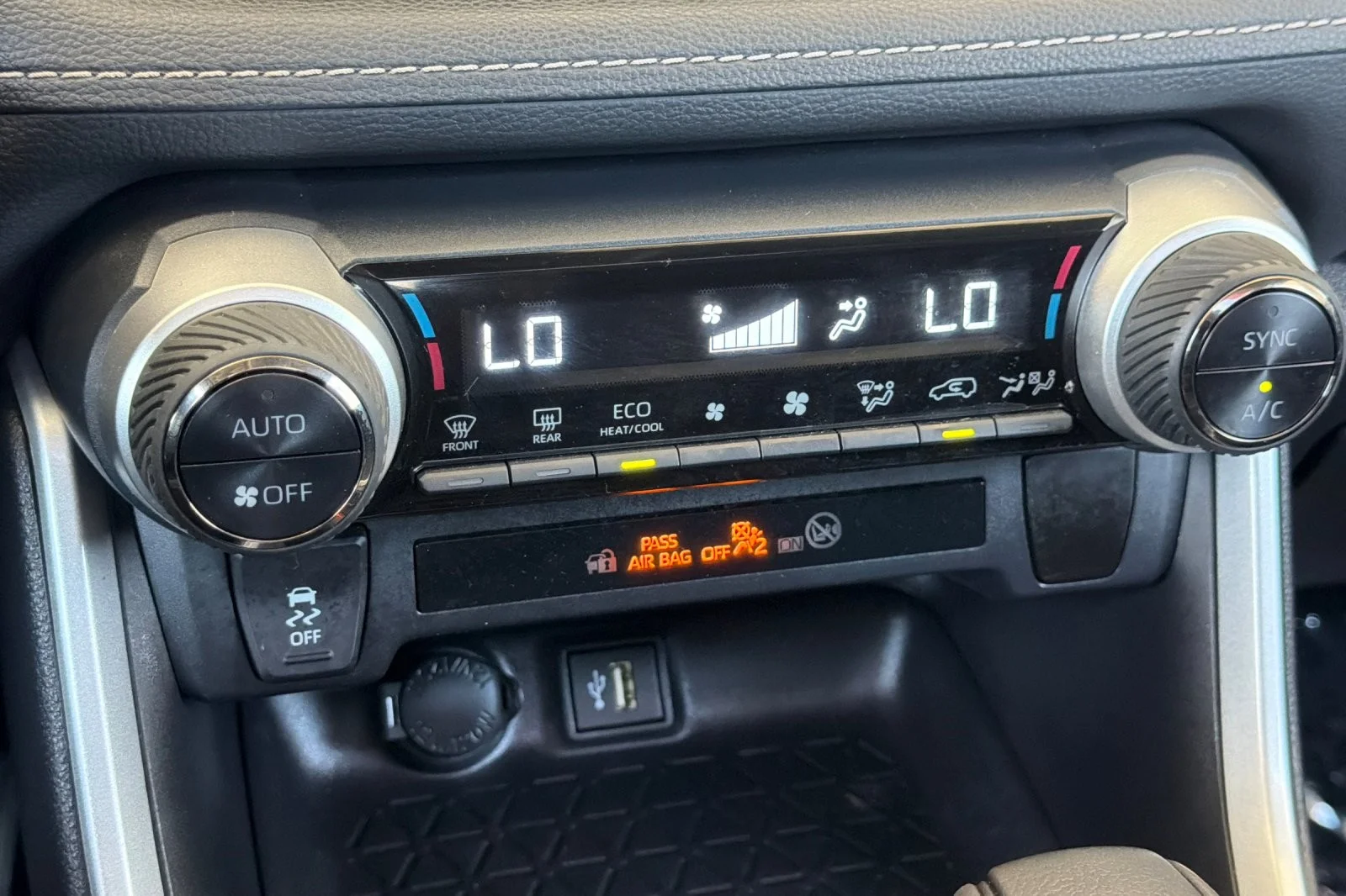 Certified Used 2024 Midnight Black Metallic Toyota Hybrid XLE image 19