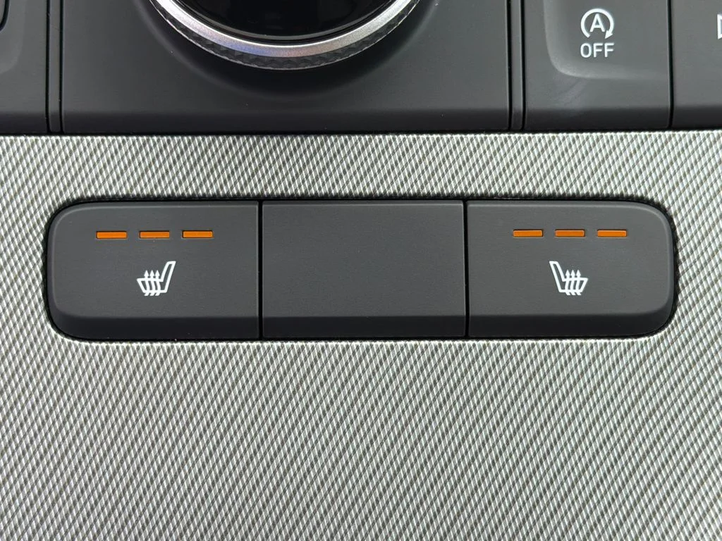 Used 2025 Black Hyundai XRT image 31