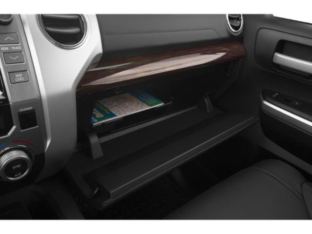 Used 2015  Toyota Limited image 17