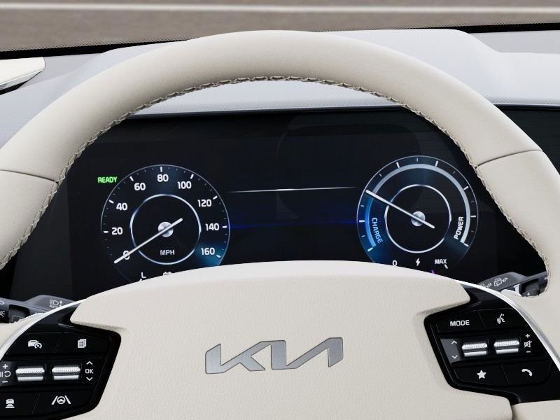 New 2026 Snow White Pearl Kia WAVE image 21