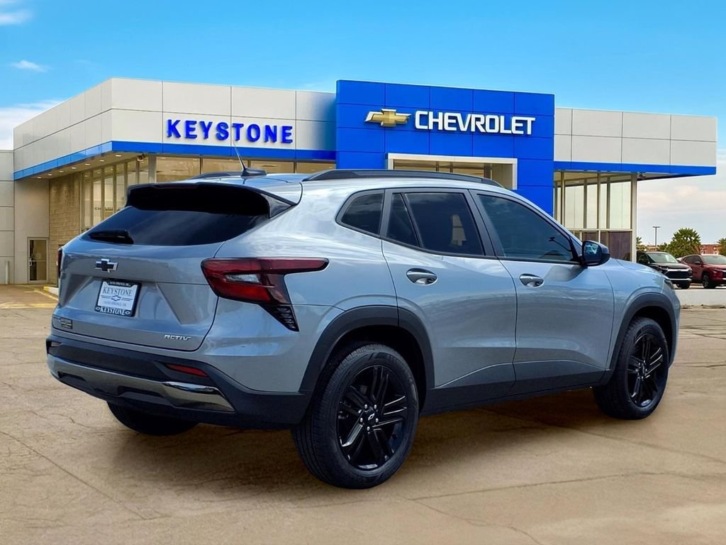 2026 Chevrolet Trax Activ - Photo 7