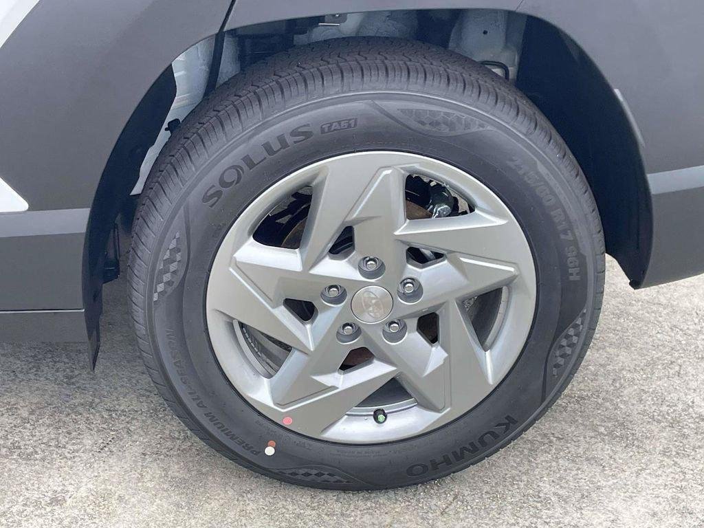 New 2026 White Hyundai SE FWD image 52