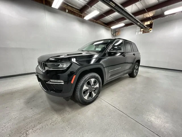 2024 Jeep Grand Cherokee 4xe LIMI