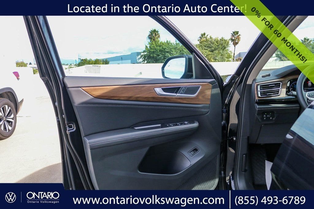 2026 Volkswagen Atlas SE w/Tech - Photo 25