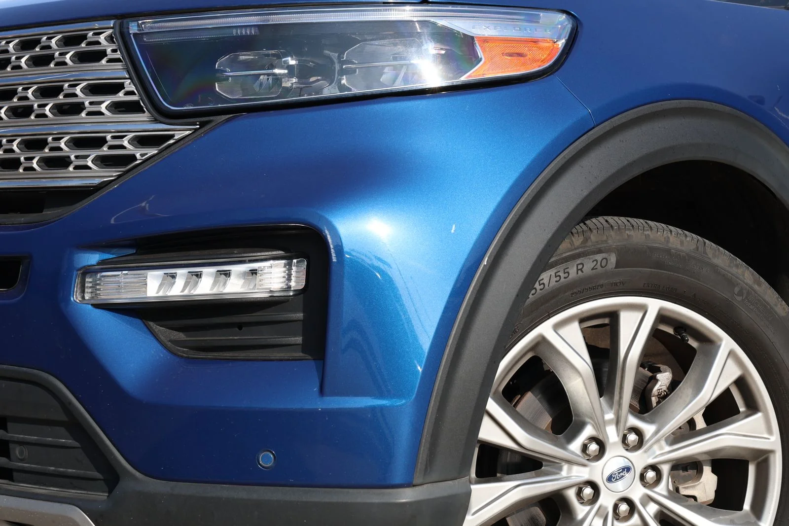 Used 2023 Blue Ford Limited image 11